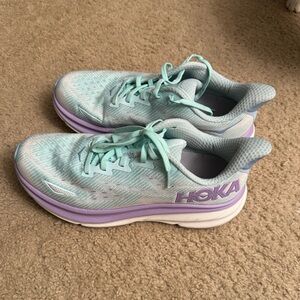 HOKA Clifton 9 Shoes